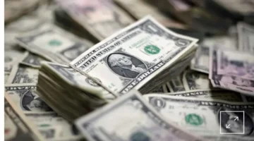 تحركات مفاجئة.. سعر الدولار أمام الجنيه في تعاملات البنوك اليوم الخميس